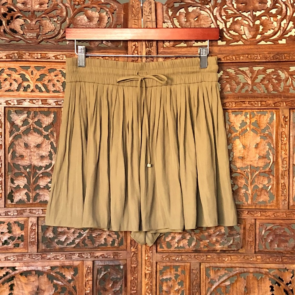 Zara - Silky soft shorts